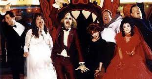 Tim burton's beetlejuice is one of the director's most memorable and bizarre films in a career full of the weird and fantastical. The Making Of Beetlejuice Was Just As Bonkers As The Tim Burton Movie Itself