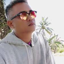 Michael Añonuevo (@michael.blog13)