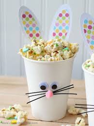 Image result for ایده های تزیین پشمک و پف فیل برای شب یلدا