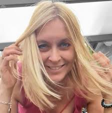 Silas erlebt mit dem Hengst "dem Schwarzen", Jenny (Nina Rothemund) in der  sechsteiligen Fernsehserie "Silas" etliche Abenteuer. Die wiederum machte  den damals 13-jährigen Hauptdarsteller Patrick Bach zum Star. An welche  Kinderstars erinnern