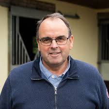 Old Gold Racing: Trainers