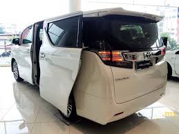 Maka tidak hairanlah apabila melihat jumlah jualan kereta baru di malaysia ini sentiasa melebihi setengah juta unit pada setiap tahun. Jual Kereta Toyota Vellfire 2017 2 5 Di Labuan Automatik Mpv Others Untuk Rm 345 200 4067196 Carlist My