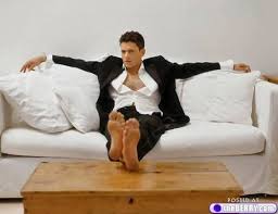 Eye Candy Wentworth Miller 13 Afternoon Eye Candy Wentworth Miller 21 Photos Wentworth Miller Male Feet Wentworth