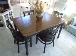 Cindy crawford living room set charcoal sectional with brown and black patterned accent pillows, paired with a dark brown ottoman. Amazing Black Farmhouse Table Home Decor And Garden Ideas In 2021 Rustic Kitchen Tables Wood Dining Room Rustic Farmhouse Table