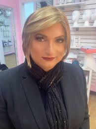 I identify somewhere between male and female and love spending time on both ends of the gender spectrum. Best Male Female Makeover Services Glamour Boutique