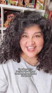 MUCHAS GRACIAS ❤️‍🔥 Adios 2024! Another year finished, living as a  full-time artist. I have all of you to thank. I wouldn’t be able to do what  I do if it weren’t for all of you and your support. I ...