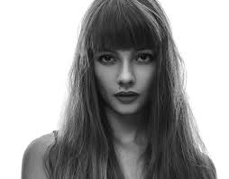 Moni Projekt :: Photos, videos, logos, illustrations and branding :: Behance