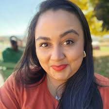 How to achieve sharp lines when scoring a sourdough easter loaf?