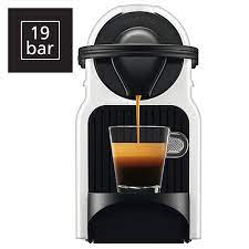 Inissia is the ideal choice to get introduced to the nespresso world. Nespresso Inissia En80bae Coffee Machine By Delonghi Black Noel Leeming