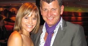 Die sympathische sängerin aus dem kanton bern nimmt ihren 44. Francine Jordi Schweizer Superstar Erobert Deutschland
