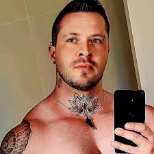 Stuart Lawrence (@stuart.lawrence20) • Threads, Say more