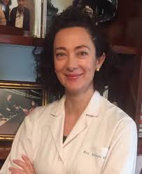 Dra. Eva Arroyo Anlló (España), conferencista invitada al #CIN2016, 1 al 4  de junio de 2016. La Dra. Eva Arroyo-Anlló es neuropsicóloga clínica,  profesora Titular de la Universidad de Salamanca y del