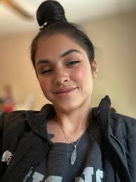 Customizable Garment Availability and Requests