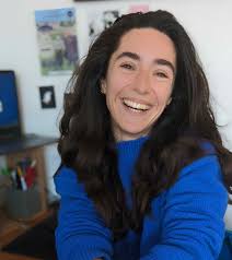 Alice Colson's Instagram, Twitter & Facebook