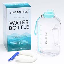 If you're wondering how much water you should drink on those occasions, speak with your doctor, but a general rule of thumb for healthy people is to drink two to three cups of water per hour, or more if you're sweating heavily. The 11 Best Smart Products To Help You Stay Hydrated All Day