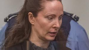 Woman convicted of duping online buyers turns to phone records to challenge  conviction