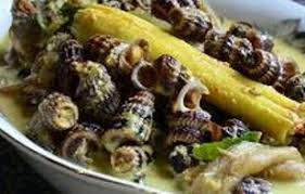 Macam masak apa je pun kan, setakat masak telur je pun.muahahaha. Masak Lemak Cili Api Siput Sedut Dengan Batang Keladi Food Asian Recipes Cuisine