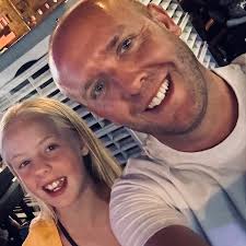 Mark Marlow is fundraising for Marie Curie