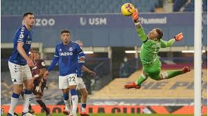 If he keeps performing the way he is till the end of the season, club number 6 may not be too far ahead for the brazilian. Everton 0 1 Leeds United Raphinha S First Leeds Goal Sinks Toffees Bbc Sport