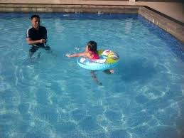 Dan yang jauh lebih istimewa, anda bisa 'menjelajahi' alam bandung dari banyak sudut pandang. Kolam Renang Di Lt 6 Hotel Grand Pacific Bandung Cukup Menyenangkan Buat Latihan Renang My Girl Bild Von Grand Pacific Hotel Bandung Tripadvisor