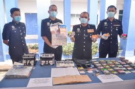 Cara kiraan pinjaman wang berlesen ahlong. Sindiket Pinjaman Wang Berlesen Tumpas Kosmo Digital