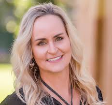 Dr. Amy Creech-Gionis, DMD: General Dentist