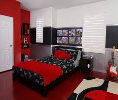 Poppy red + orange + black. 23 Bedrooms That Bring Home The Romance Of Red
