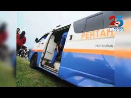 See more of jabatan pertahanan awam malaysia (jpam) unit sungai pinang, selangor on facebook. Ambulans Jpam Terbalik Youtube