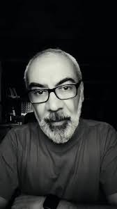 O Erro de Correr Atrás de Quem Não Quer Ficar: Aprenda a Soltar  #SoltarOAtrás #NãoPercaTempo #PriorizeASiMesmo #RelacionamentosSaudáveis  #AutoestimaEPoderPessoal