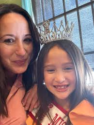 Amber Burroughs (@burroughs.amb) • Instagram photos and videos