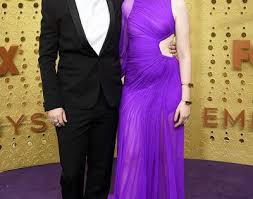 Julia Garner Lifestyle Wiki Net Worth Income Salary House Cars Favorites Affairs Awards Family Facts Julia Garner Italian Actress American Actress