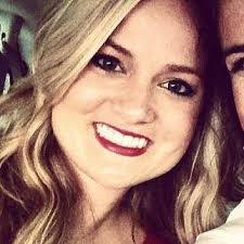 Amy Artz's Instagram, Twitter & Facebook