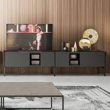 Tv sideboards, tv lowboards, tv highboards, tv schränke, tv konsolen, tv bänke, tv racks so wählt man immer öfter leichte und innovative tv möbel: Designer Tv Mobel Und Tv Lowboards Diotti Com