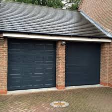 See more ideas about sectional garage doors, garage doors, doors. Hormann Sectional Garage Doors Modern Garage Sonstige Von The Garage Door Centre Houzz