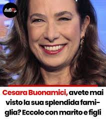 Età, altezza, peso, marito, figli, famiglia. Cesara Buonamici Avete Mai Visto La Sua Splendida Famiglia Eccolo Con Marito E Figli Peso Messaggi Mattutini Pulire L Intestino