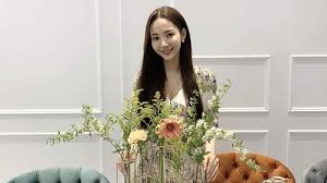 Park min young, lee joon gi, song kang, seohyun, and more react to getting useless gifts from. Park Min Young Introduced Us To The Perfect Dress For Afternoon Tea Parties Inkistyle