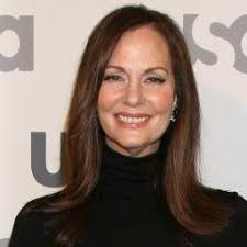 Lesley Ann Warren (@TheLesleyWarren)