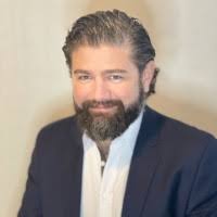 100+ "Luis King" profiles