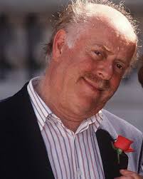 Clive Swift obituary