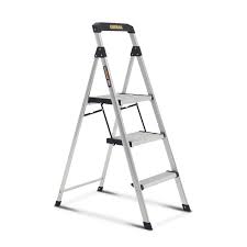 And for everyday use, our 2 step for more heavy duty work you'll want something that's got extra sturdiness and strength, that's why our work platforms and aluminium step ladders. Gor 3tt