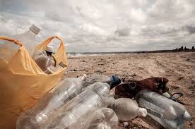 مخاطر البلاستيك المرسال