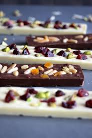 10 Idees De Tablettes De Chocolat Maison Elle A Table Chocolat Maison Tablette De Chocolat Chocolats Faits Maison