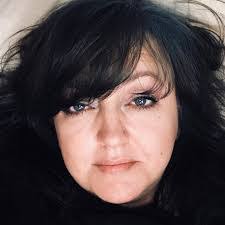 Megan Goetsch's Instagram, Twitter & Facebook