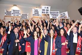 Aşağıdaki haritayı kullanarak afyon kocatepe üniversitesi fen edebiyat fakültesi nerede bulunduğunu görebilirsiniz. Aku Cicegi Burnunda Sosyologlari Meslege Ugurladi Egitim Afyon Haber