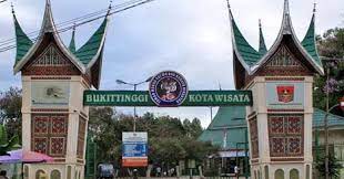 Kunjungan wisatawan taman margasatwa ragunan, mengestimasi harga tiket. Objek Wisata Kebun Binatang Bukittinggi Sumatera Barat Sumbar Promo Jitu Com