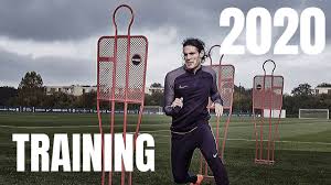 Pep guardiola spoke very positively about the fitness of ilkay gundogan (£6.1m, 123pts) ahead of ole gunnar solskjaer is waiting to see whether edinson cavani (£8m, 58pts) will be fit for their match. Edinson Cavani Training Gym Workout And Fitness Youtube