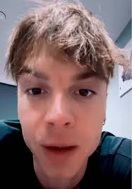 Ren's Message to Fans: A Heartfelt Update from Ren Gill