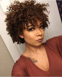 These curly pixie cuts are proof that waves and curls look amazing at any length. 28 Curly Pixie Cuts That Are Perfect For Fall 2017 Glamour