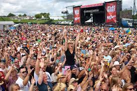 Discover with concertful the best upcoming concerts, gigs and music festivals taking place in north carolina state in 2021. List Of Country Music Festivals Wikipedia