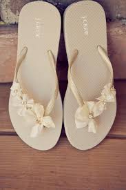 Making Paper Flowers For Your Wedding The Wedding Chicks Diy Shoes Diy Flip Flops Bride Flip Flops